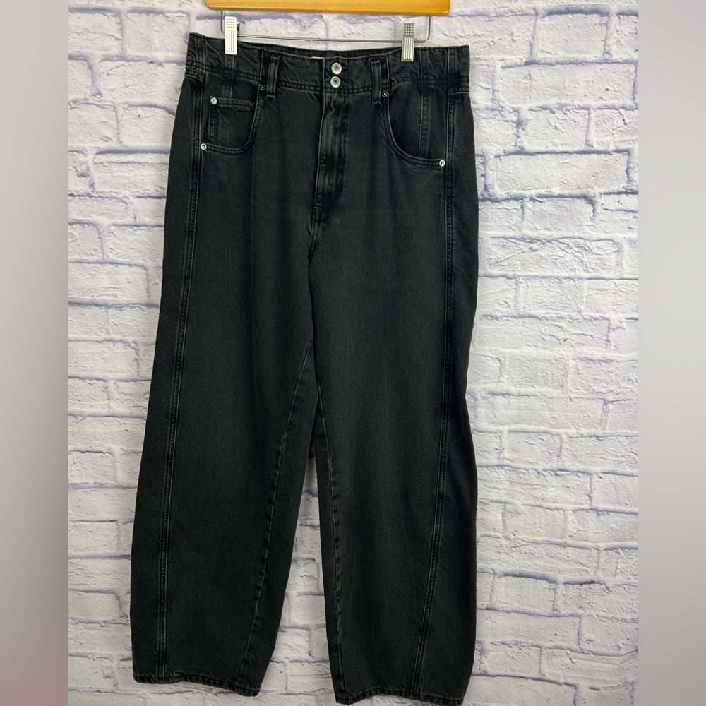 Free People distressed jeans - Picture 3 of 10